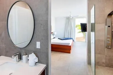 Beachside 3 Bedroom Villa With Pool And Resort Amenities - White Villas - V4 Long Bay 0*,