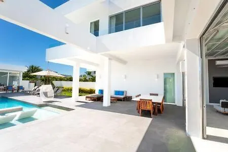 Beachside 3 Bedroom Villa With Pool And Resort Amenities - White Villas - V4 Long Bay